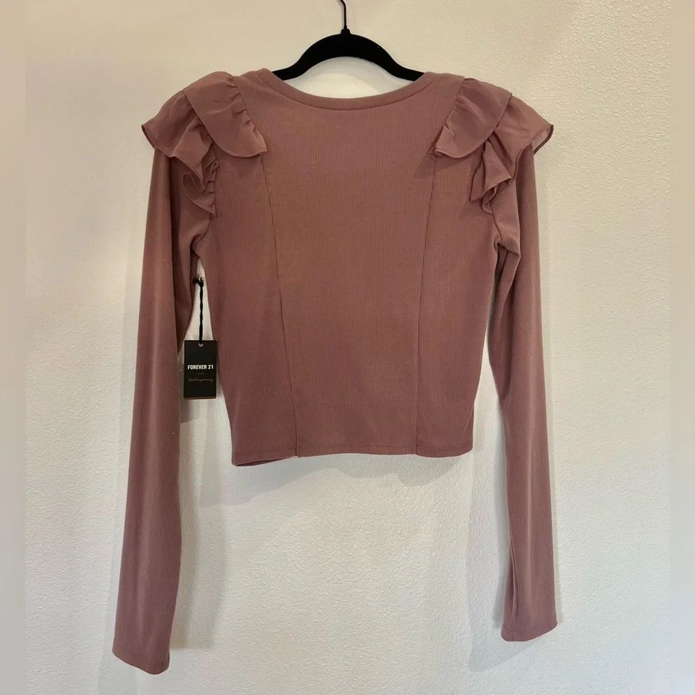 FOREVER 21 Mauve Ruffled Knit Long Sleeve- Size M - Picture 2 of 5